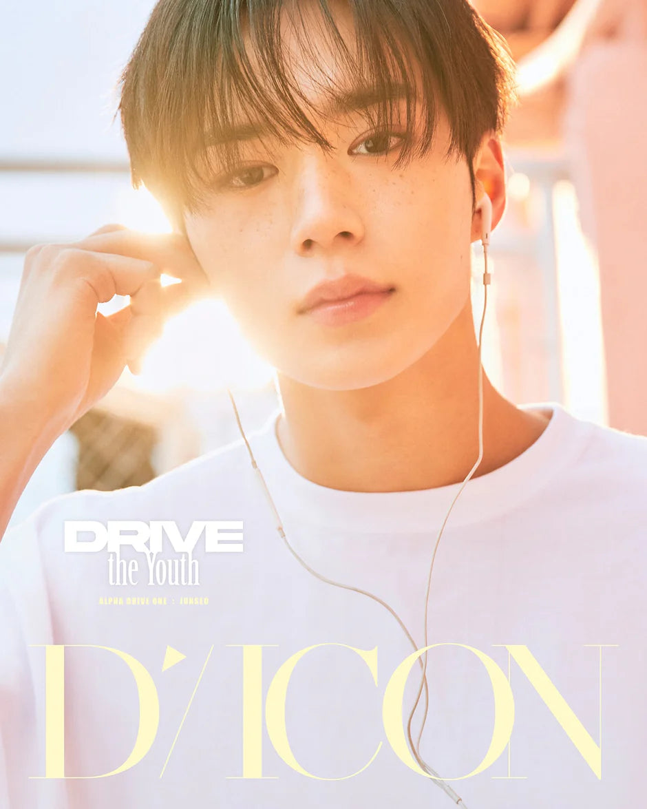 [PRE-ORDER] DICON VOLUME N°33 ALPHA DRIVE ONE - Cover: ALPHA DRIVE ONE Type A