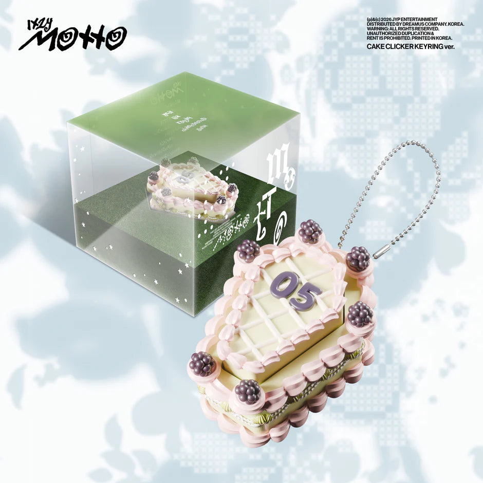 Product packaging of ITZY's album Motto with a cake-shaped keychain with '05' on a light blue background