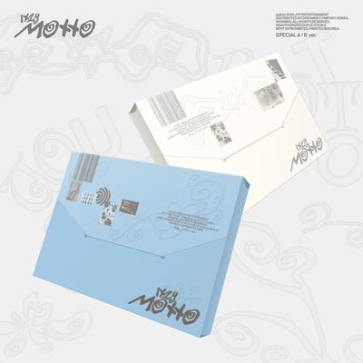 Blue and white packaging of ITZY's album with 'Motto' branding on a white background